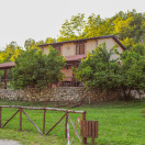 FARMHOUSE FACADE